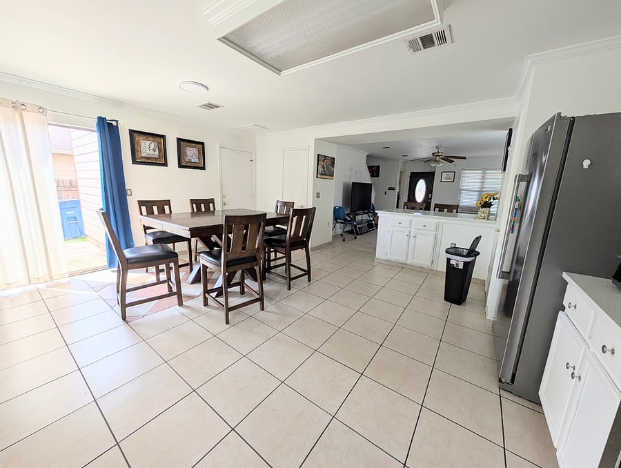 Furnished Finder property 992047_1 photo 34