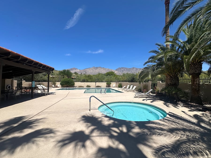 Community sap/pool complex