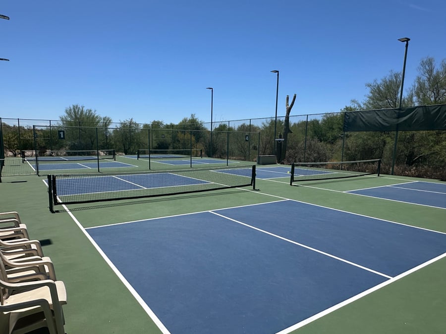 Community pickleball courts (4)