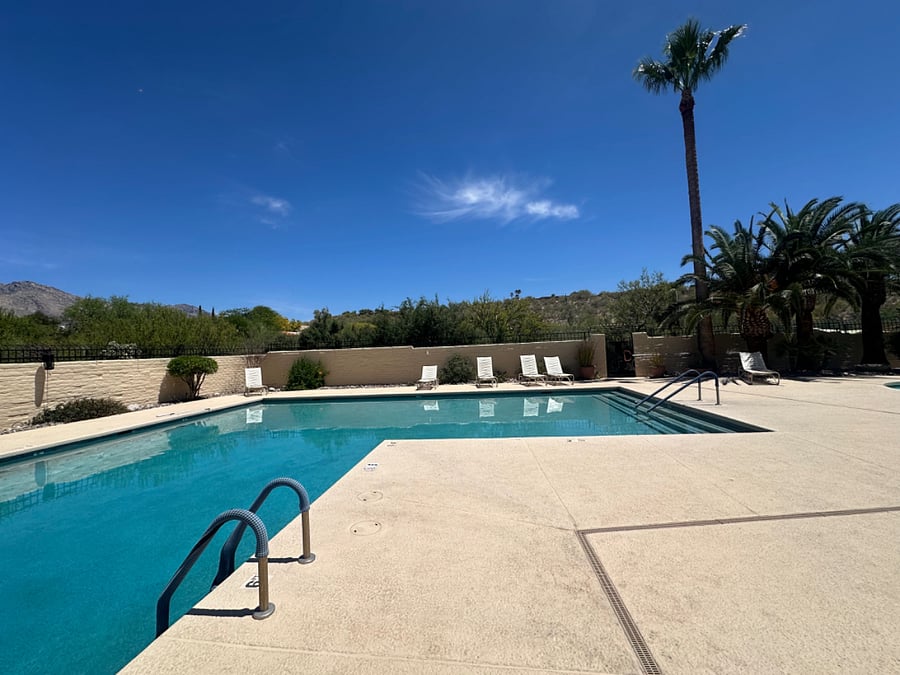 Community pool