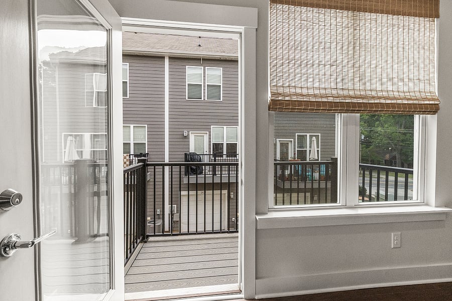 Balcony off Dining Area