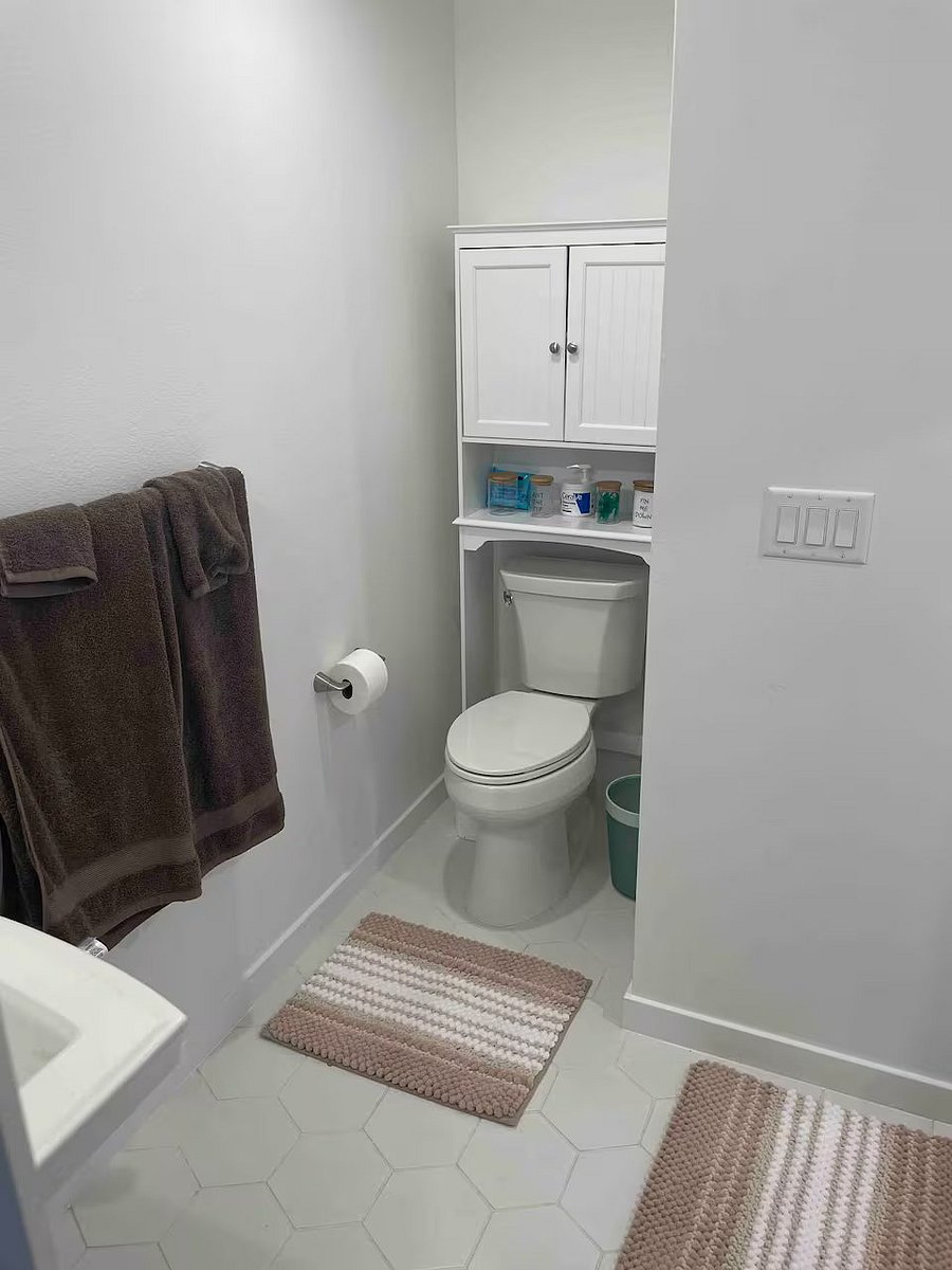 Furnished Finder property 992145_1 photo 22