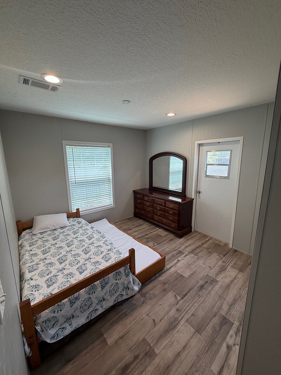 3rd Bedroom with pull-out trundle bed