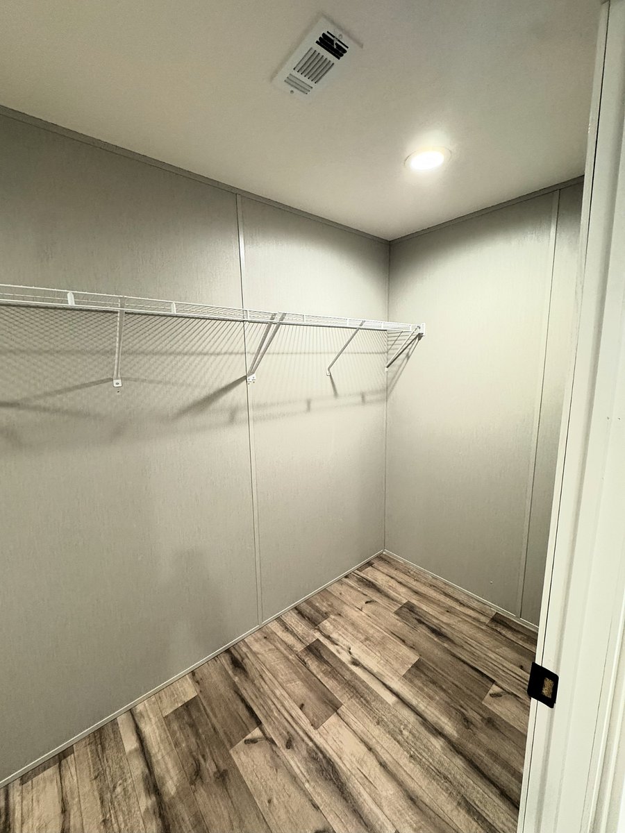 Master Closet (part 2)