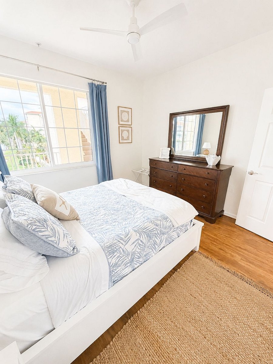 Guest bedroom