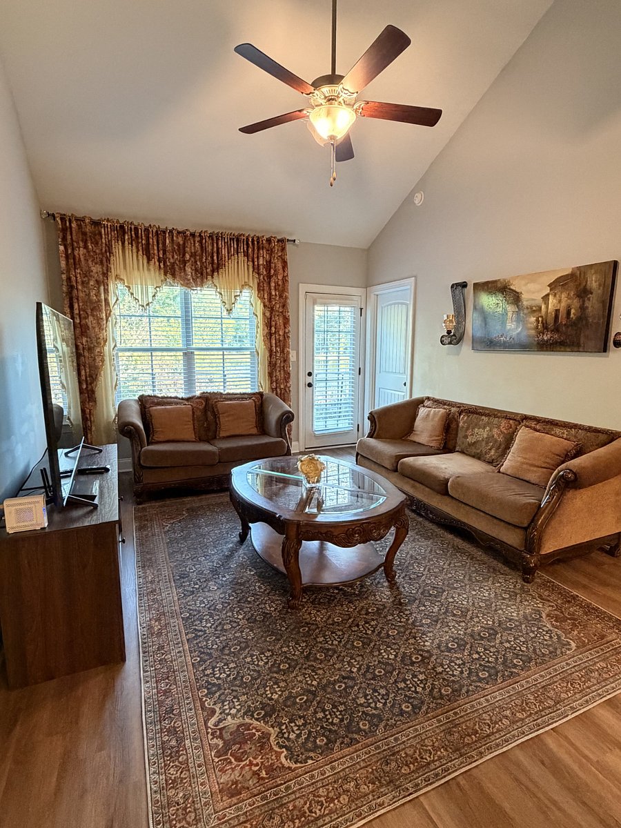 Furnished Finder property 992201_1 photo 16