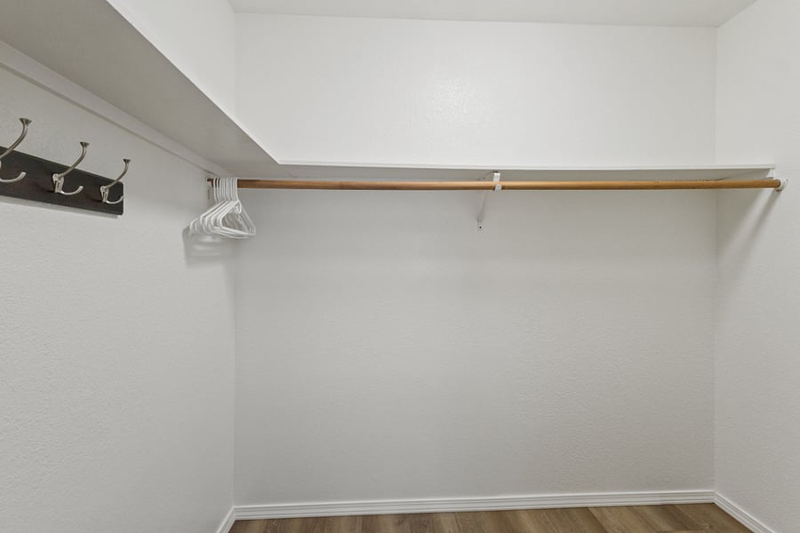 Furnished Finder property 992307_1 photo 9