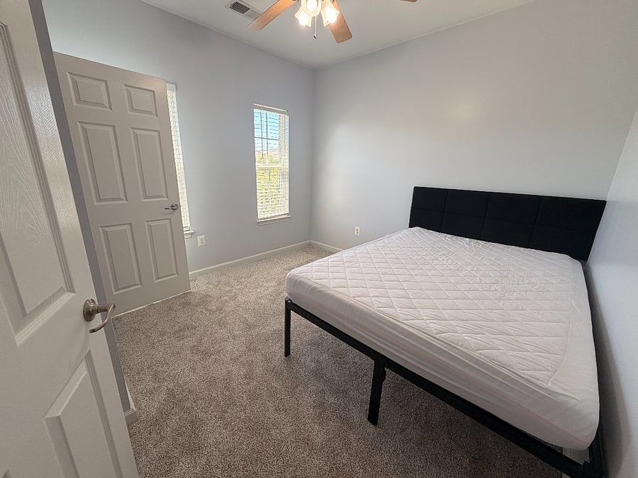 Furnished Finder property 992310_1 photo 5