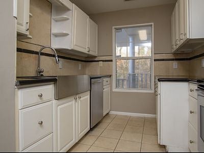 Furnished Finder property 992346_1 photo 8