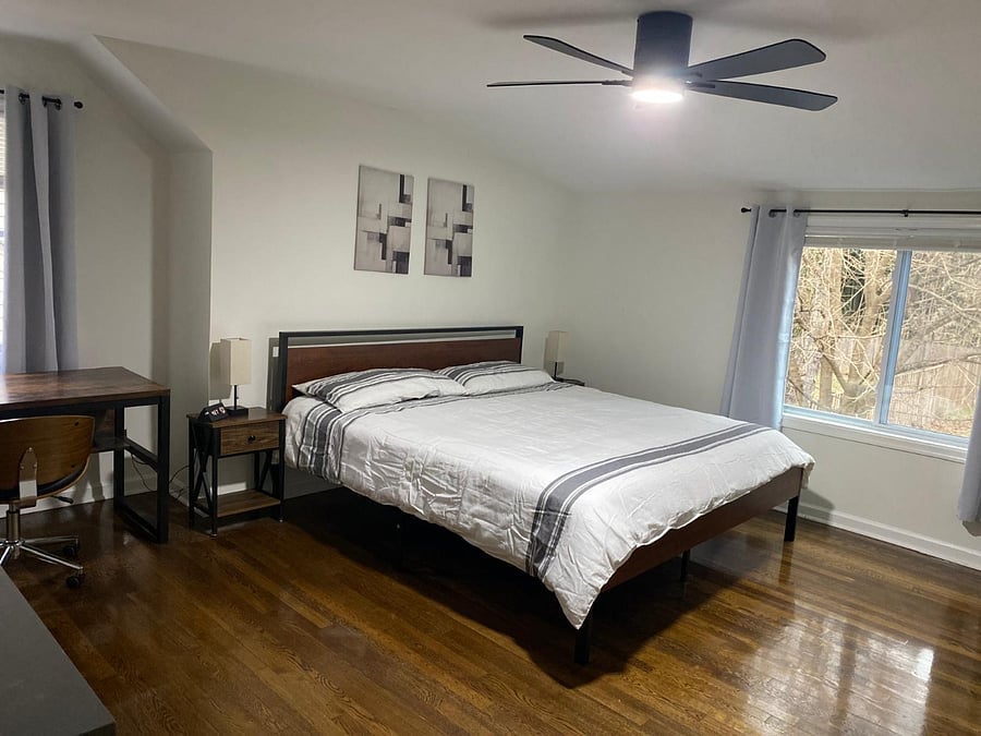 $1,400 room - second floor