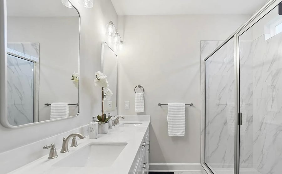Main Bathroom