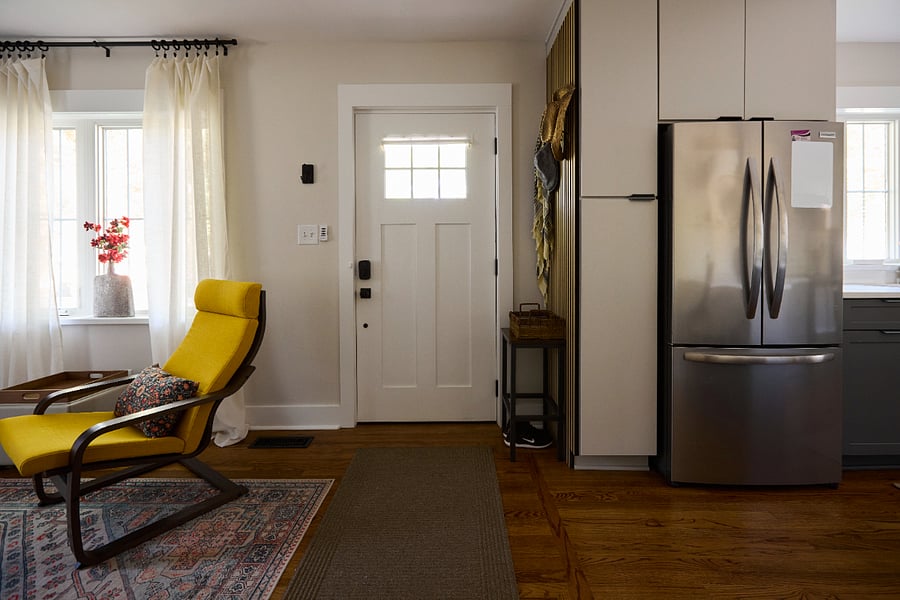 Open floor plan, entryway to living room and kitchen