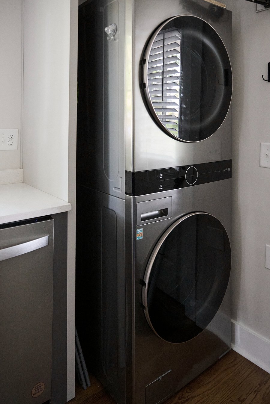 Kitchen - Stackable High-Efficiency (HE) Washer/Dryer