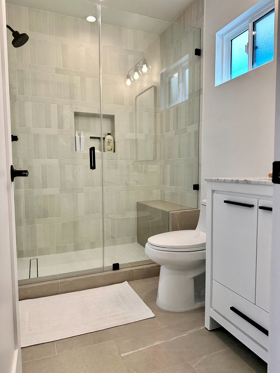 bathroom with walk in shower