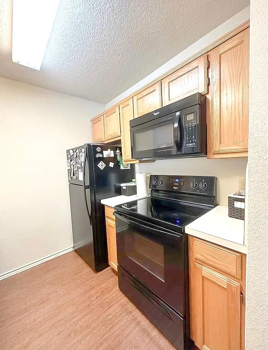 Furnished Finder property 992459_1 photo 3