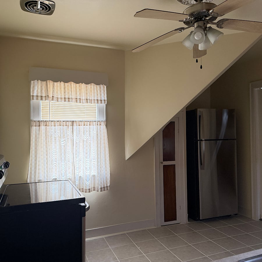 Furnished Finder property 992468_1 photo 8