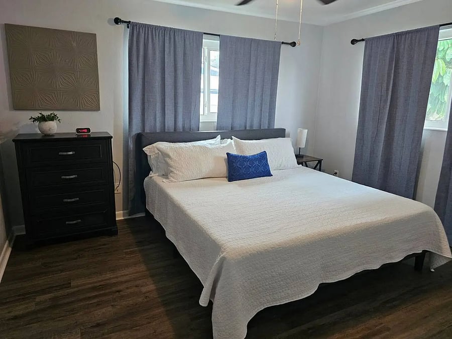 Furnished Finder property 992475_1 photo 25