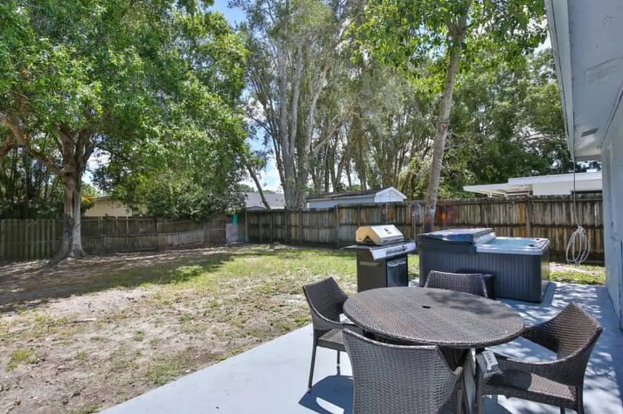 Furnished Finder property 992475_1 photo 32