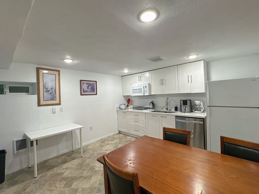 Furnished Finder property 992516_1 photo 6