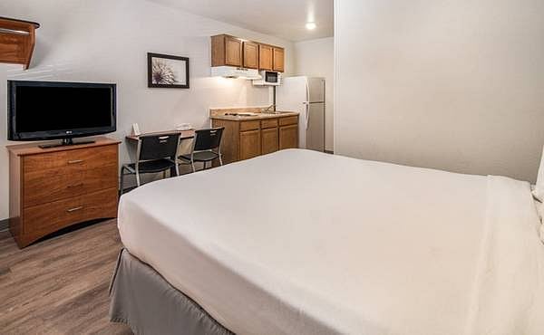 Furnished Finder property 992553_1 photo 2
