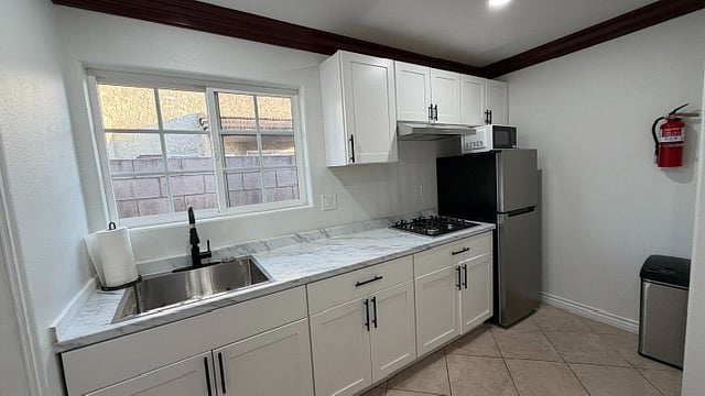 Furnished Finder property 992609_1 photo 6