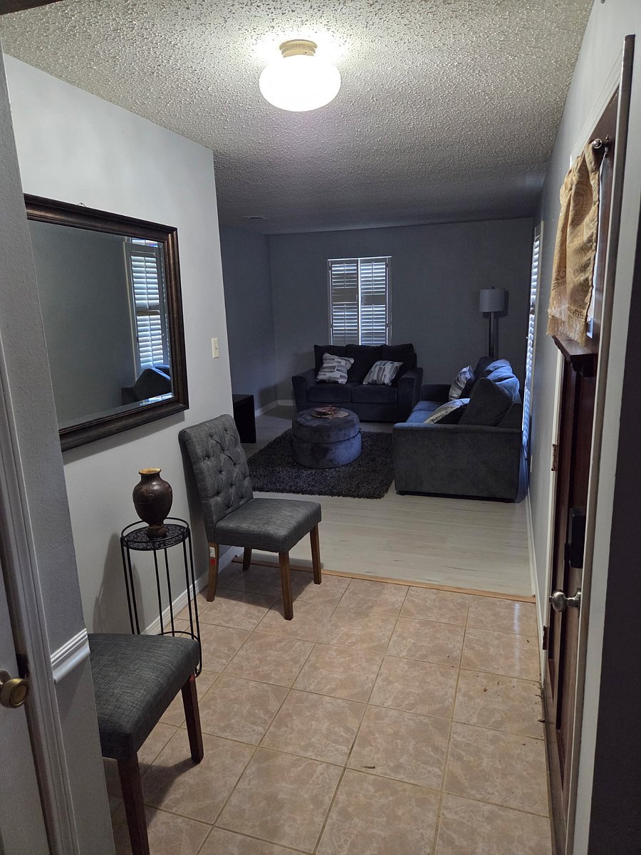 Furnished Finder property 992702_1 photo 3