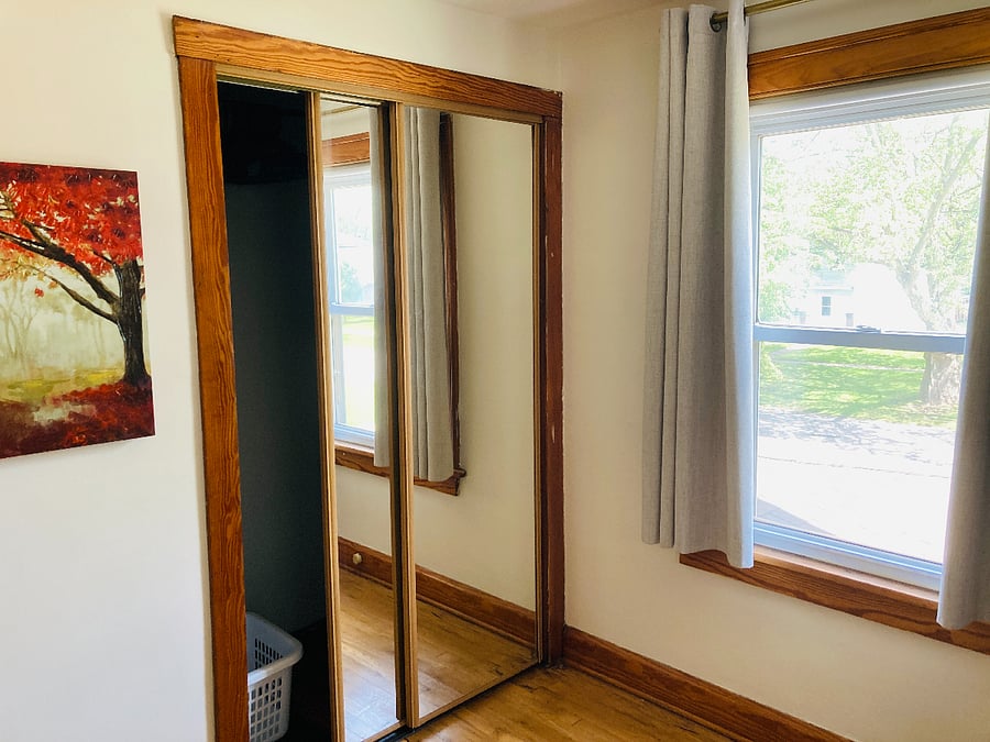 Bedroom 3 open for rent on 2nd Floor. Full Bed. If renting separately: $800/mo.