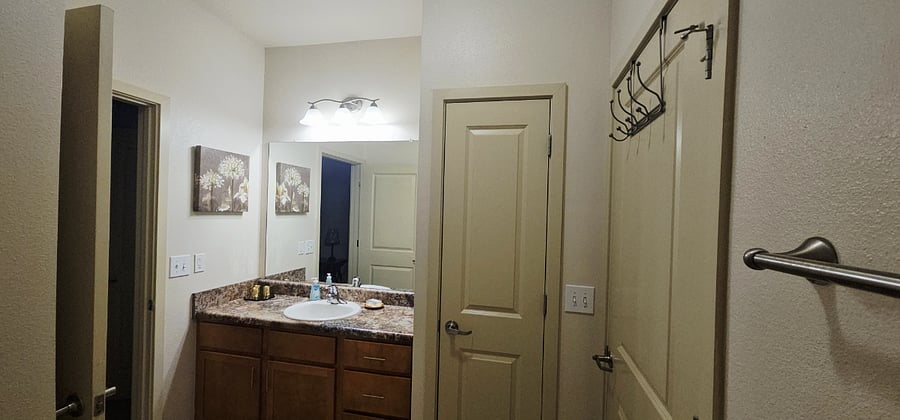 Furnished Finder property 992730_1 photo 36