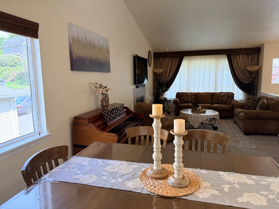 Furnished Finder property 992747_1 photo 3