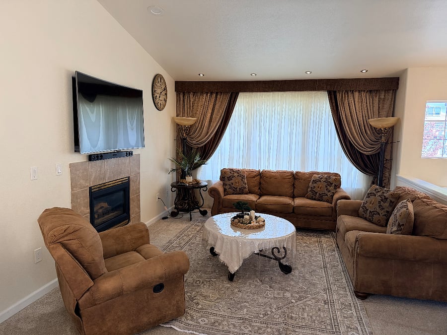 Furnished Finder property 992747_1 photo 4