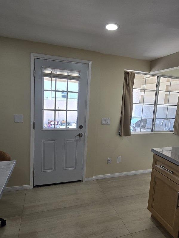 Furnished Finder property 992753_1 photo 8