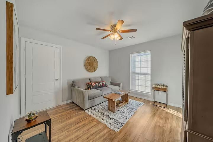 UPSTAIRS LOUNG ROOM W/ QUEEN SLEEPER SOFA. LINENS IN CLOSET