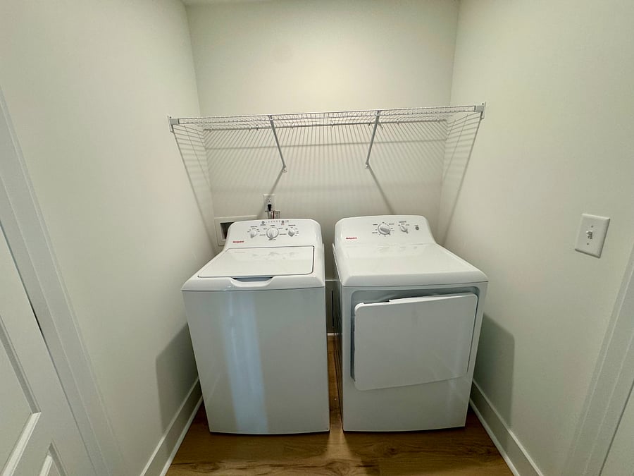 Full Washer / Dryer