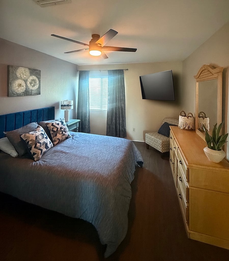 Upstairs 3rd bedroom