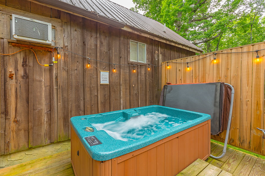 We drain, clean the tub and the filter and refill with fresh water prior to your arrival.