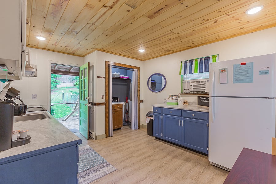 Another view of kitchen