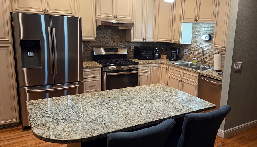 Fully equipped kitchen