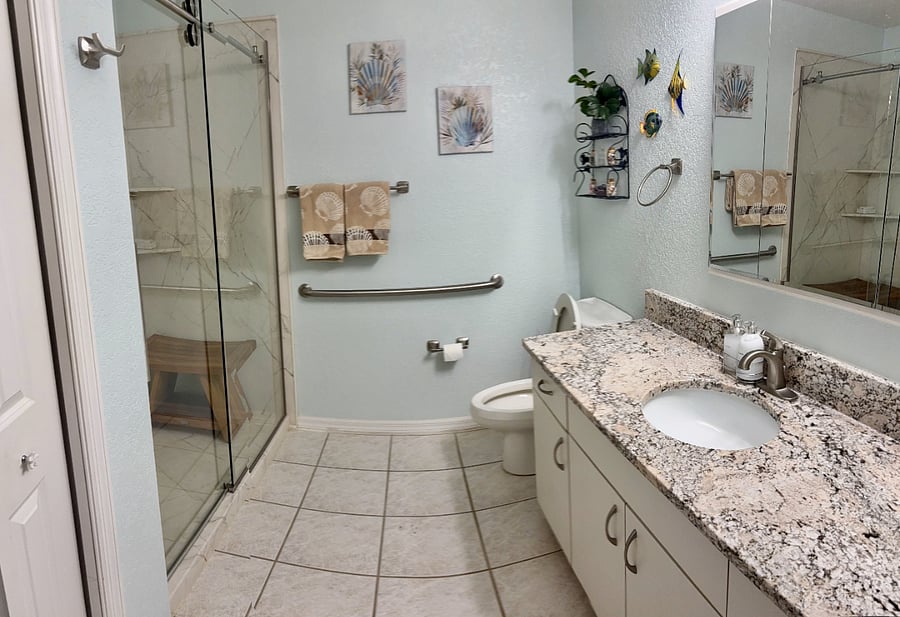 Guest Bathroom