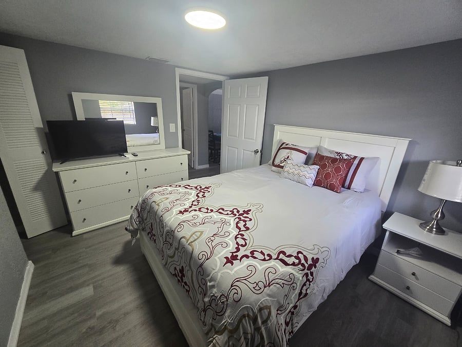 Furnished Finder property 992936_1 photo 12