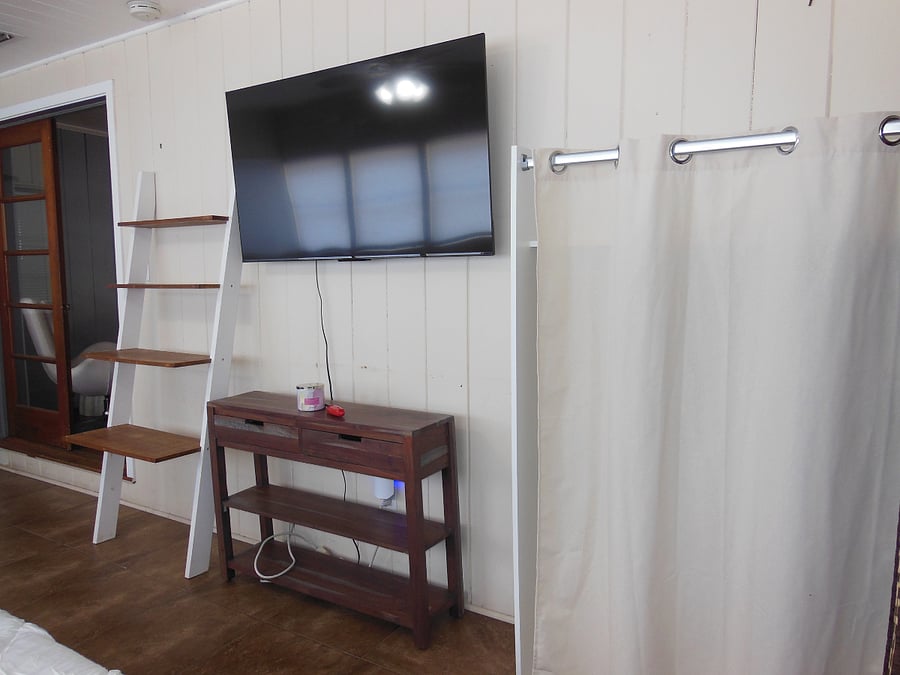 Suite 2