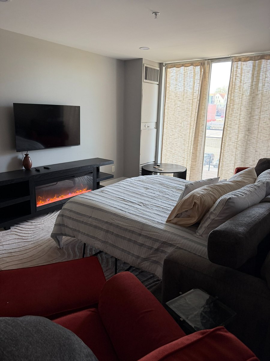 Fold out Couch and fireplace