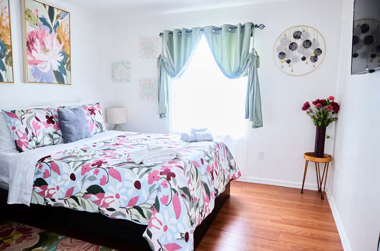 Queen SIze Bedroom 2