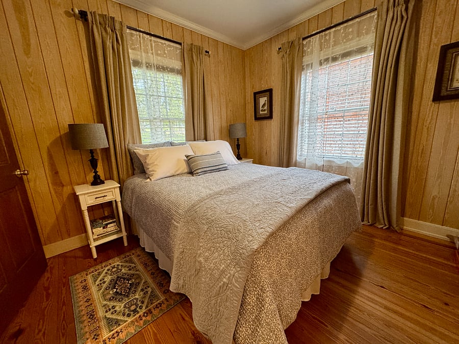 Queen bedroom