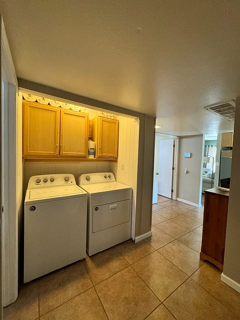 Furnished Finder property 993259_1 photo 7