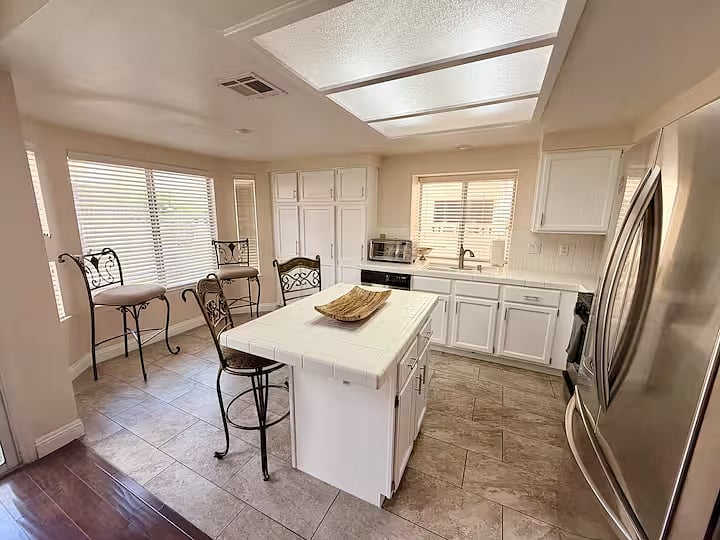 Furnished Finder property 993298_1 photo 9