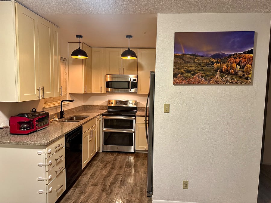 Kitchen/dining