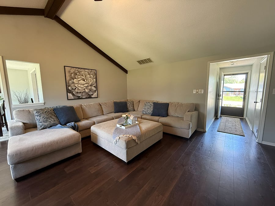 Furnished Finder property 993306_1 photo 3