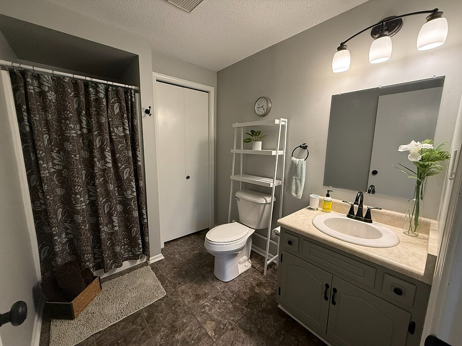 Furnished Finder property 993306_1 photo 9