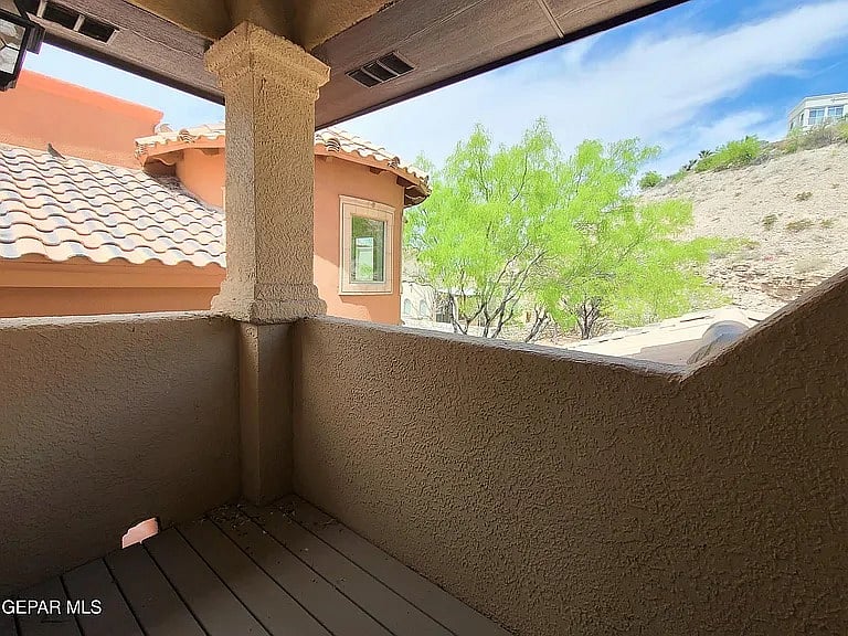 Furnished Finder property 993307_1 photo 13