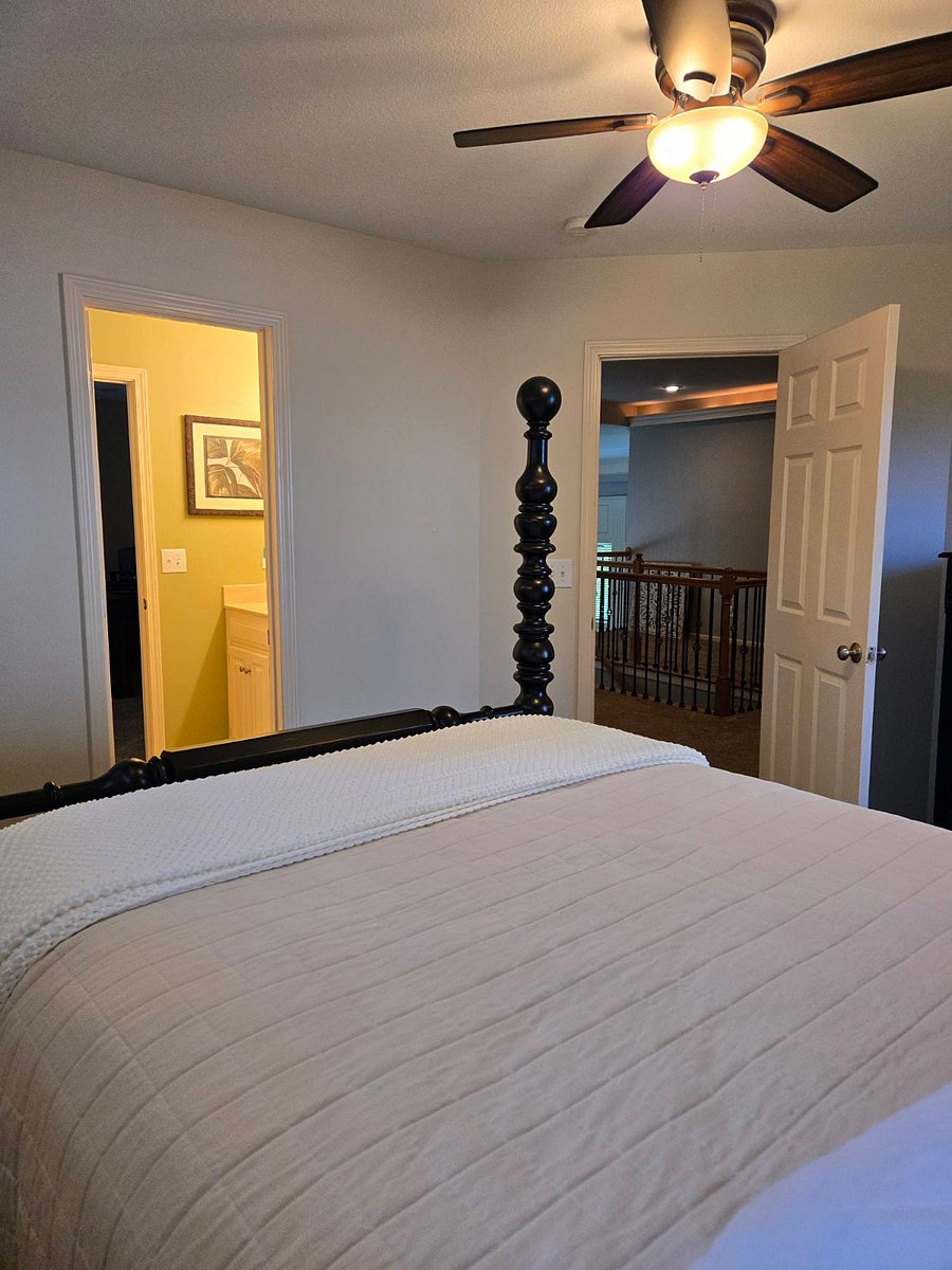 Upper level bedroom 3, with walk-in closet
